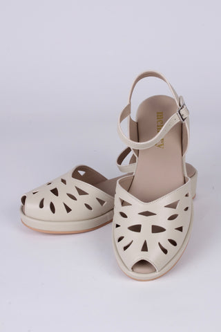 VEGAN - 40´er / 50'er style sandal / wedge - Cream - Sidse