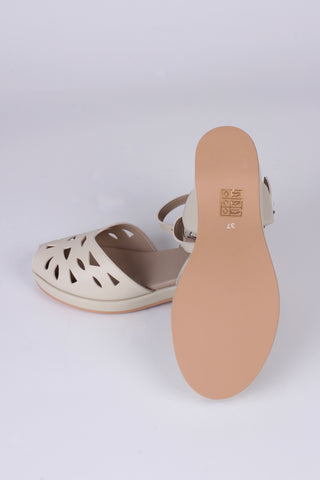 VEGAN - 40´er / 50'er style sandal / wedge - Cream - Sidse