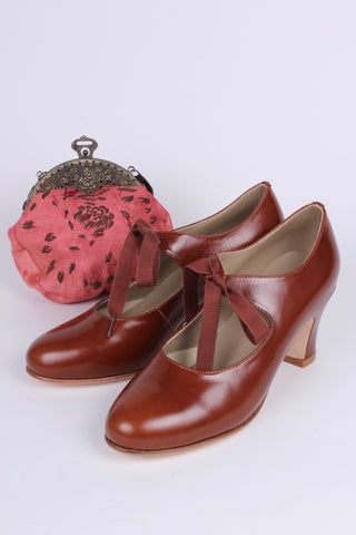 Enkle 1920'er hverdags pumps - Cognac brun- Charlotte