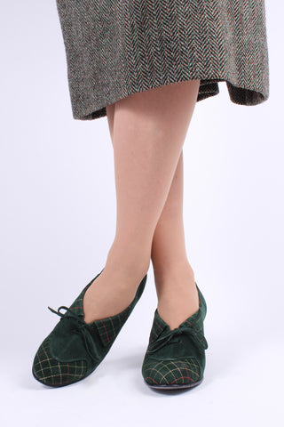 1940'er pumps i ruskind med flerfarvet syet mønster - Mørkegrøn - Edith