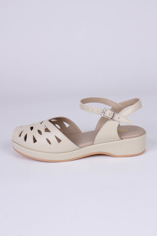 VEGAN - 40´er / 50'er style sandal / wedge - Cream - Sidse