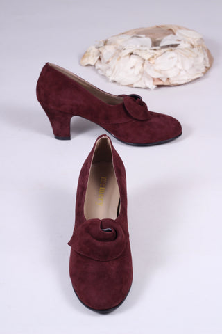 1940'er style pumps i ruskind med roset - Blommefarvet - Luise